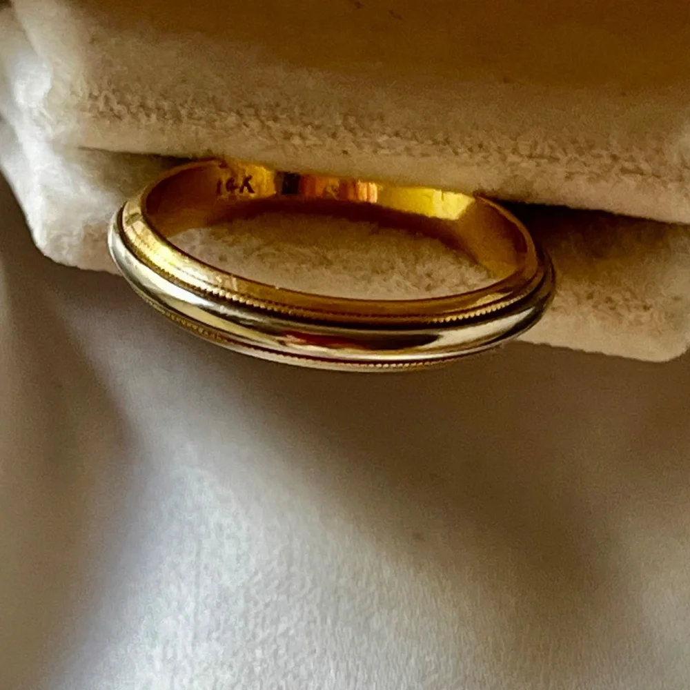 Milgrain Band Ring 14k / Size 6 - Picture 3 of 5